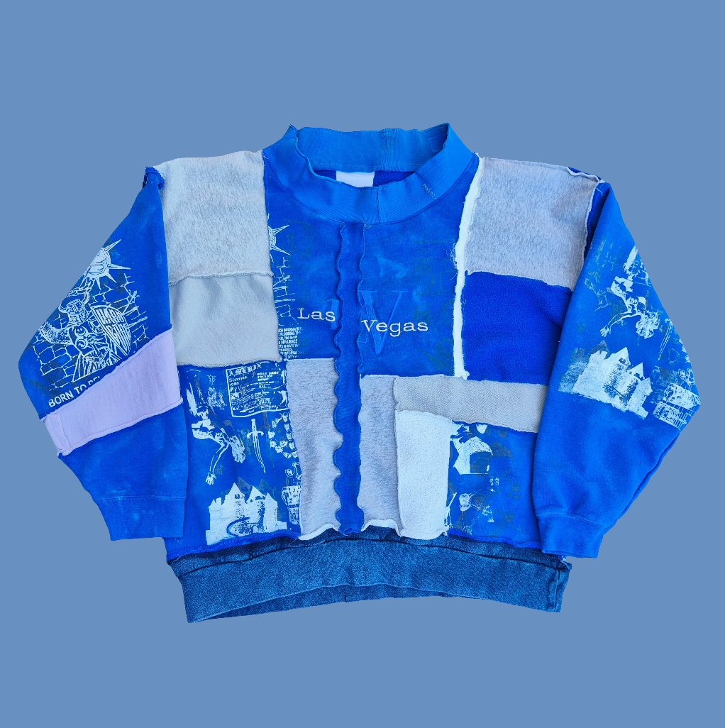 'ππ¦π―π΄' Sweater