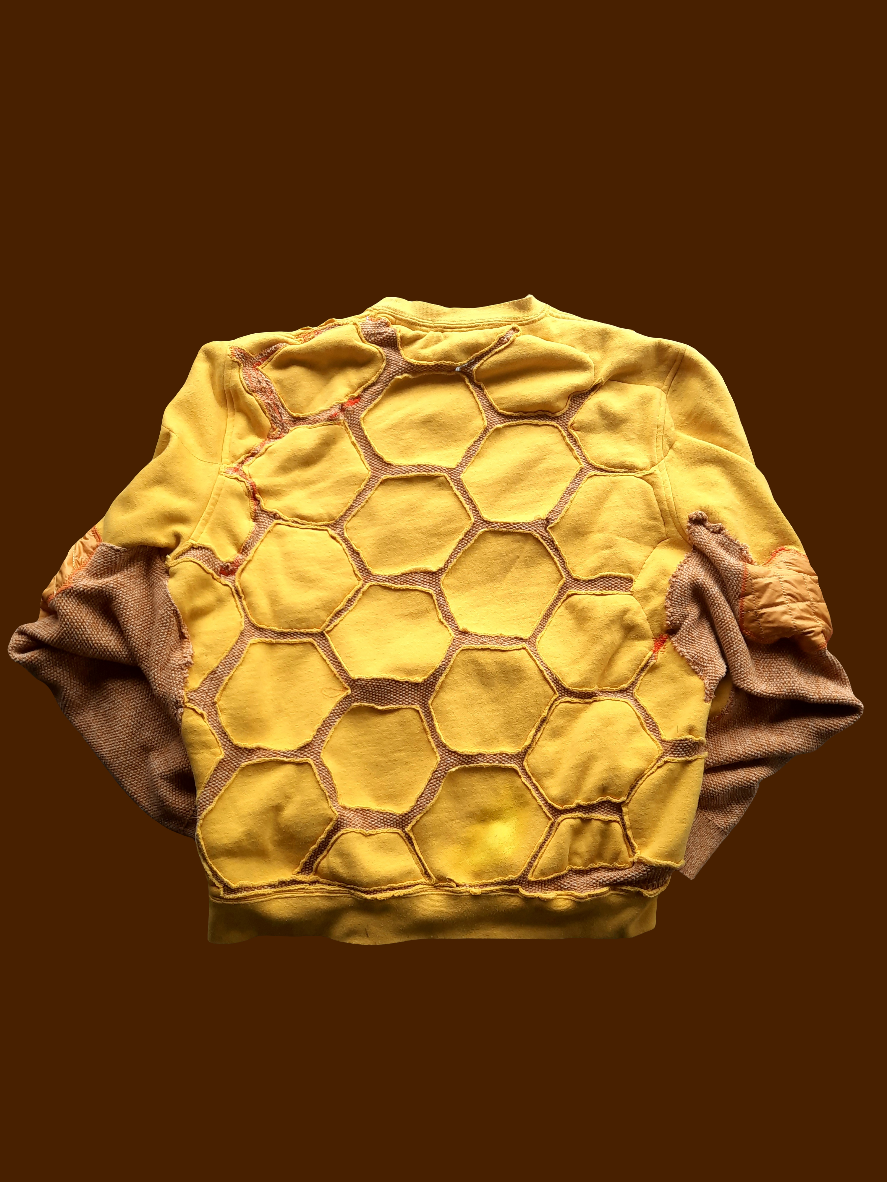 '๐๐ฐ๐ฏ๐ฆ๐บ๐ค๐ฐ๐ฎ๐ฃ' Reconstructed ๐๐๐ ๐ Crewneck Sweater