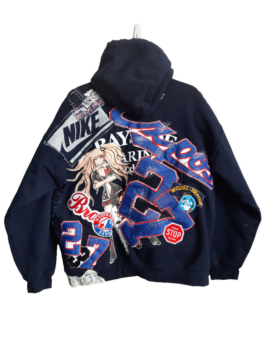 '𝘏𝘰𝘣𝘣𝘪𝘦𝘴 & 𝘏𝘢𝘣𝘪𝘵𝘴' Hoodie