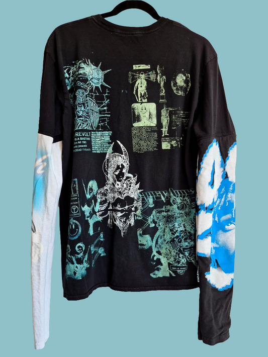 '𝘖𝘯𝘦 𝘪𝘯 𝘢 𝘔𝘪𝘭𝘭𝘪𝘰𝘯' Long Sleeve Shirt