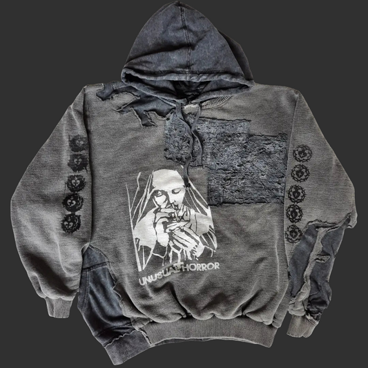 '𝘖𝘯𝘺𝘹 𝘝𝘢𝘨𝘳𝘢𝘯𝘵' Hoodie