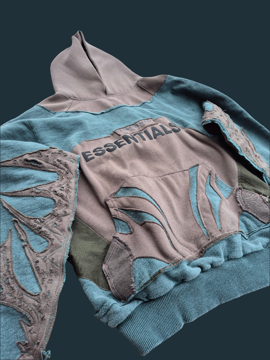 '𝘚𝘩𝘢𝘳𝘬 𝘞𝘢𝘵𝘦𝘳𝘴' Hoodie