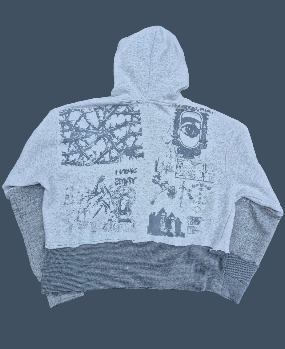 '𝘎𝘭𝘰𝘰𝘮' Cropped Hoodie