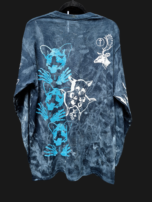 '𝘓𝘰𝘴𝘵 𝘊𝘰𝘯𝘥𝘰𝘭𝘦𝘯𝘤𝘦𝘴' Long Sleeve Tee