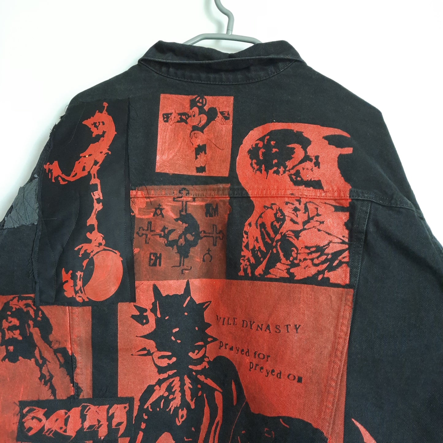 'ππ’π³π³πͺπ¦'π΄ ππ’π΅π¦' Denim Jacket