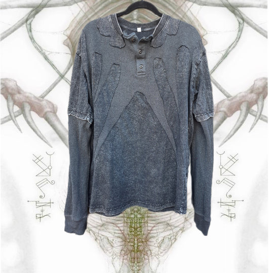 '𝘐𝘯𝘥𝘶𝘴𝘵𝘳𝘪𝘢𝘭 𝘋𝘦𝘣𝘳𝘪𝘴' Long Sleeve Shirt with Layered Sleeves