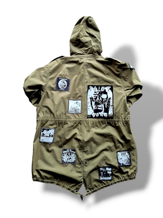 '𝘕𝘦𝘸 𝘝𝘪𝘦𝘵𝘯𝘢𝘮' Vintage US Military Fishtail Shell