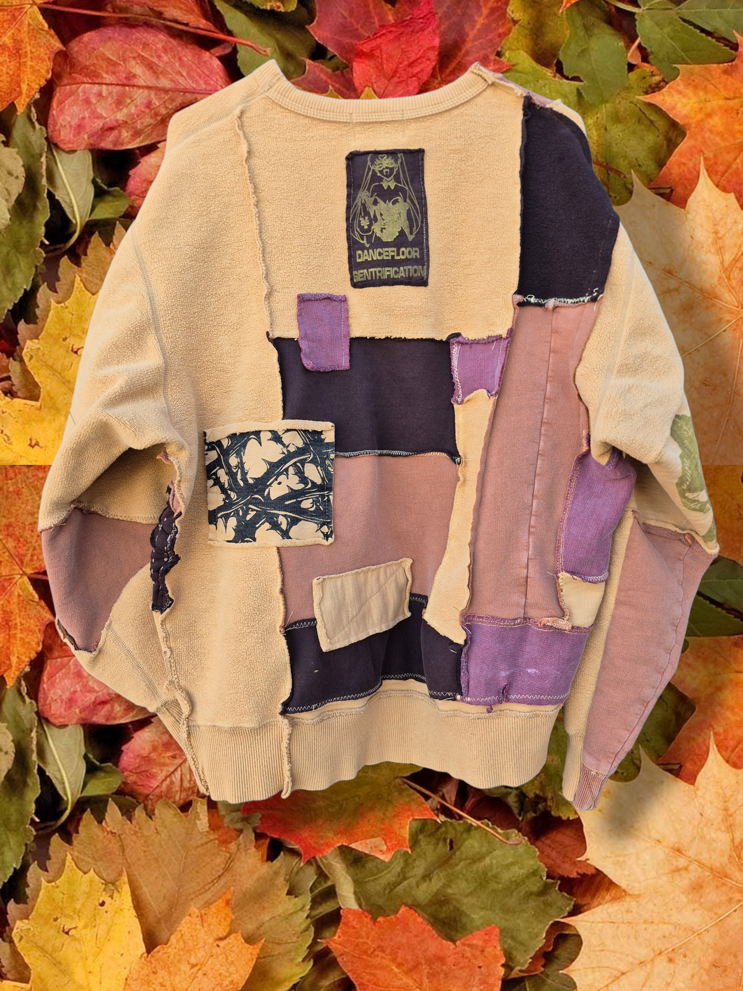 'ππ―π’πͺπ ππ°π³π±π΄π¦' Patchwork Crewneck Sweater
