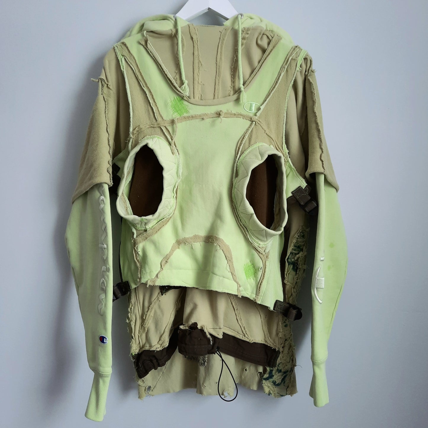 'ππͺπ΅π’π― ππΆπ―π¨ππ¦' Two Piece Set (Hoodie & Detachable Vest; 1/1)