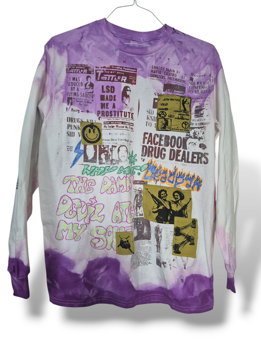 '𝘚𝘤𝘩𝘪𝘻𝘰𝘭𝘢𝘯𝘥' Long Sleeve Tee