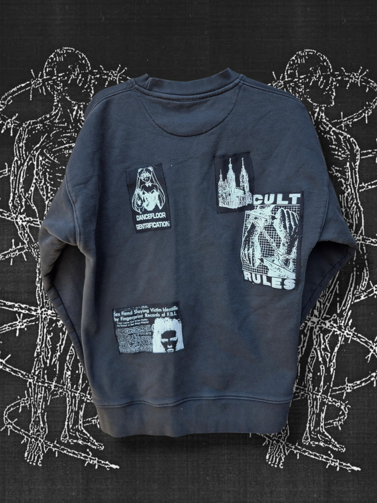 'ππΆπ³ ππ³πΆπ¦ππ¦π΄π΅ ππ―π₯π¦π’π·π°π³π΄' Crewneck Sweater