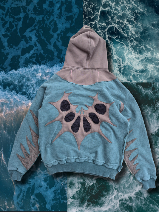 '𝘚𝘩𝘢𝘳𝘬 𝘞𝘢𝘵𝘦𝘳𝘴' Hoodie