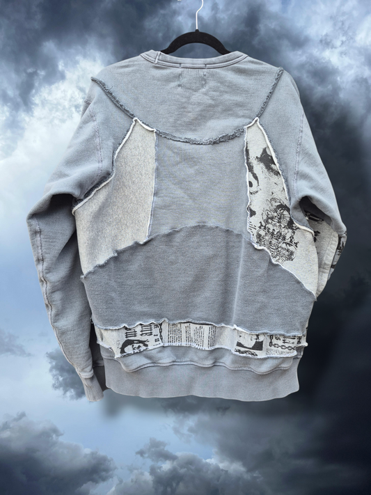 '𝘛𝘩𝘦 𝘚𝘬𝘪𝘦𝘴 𝘰𝘧 𝘉𝘳𝘪𝘴𝘵𝘰𝘭' Crewneck Sweater