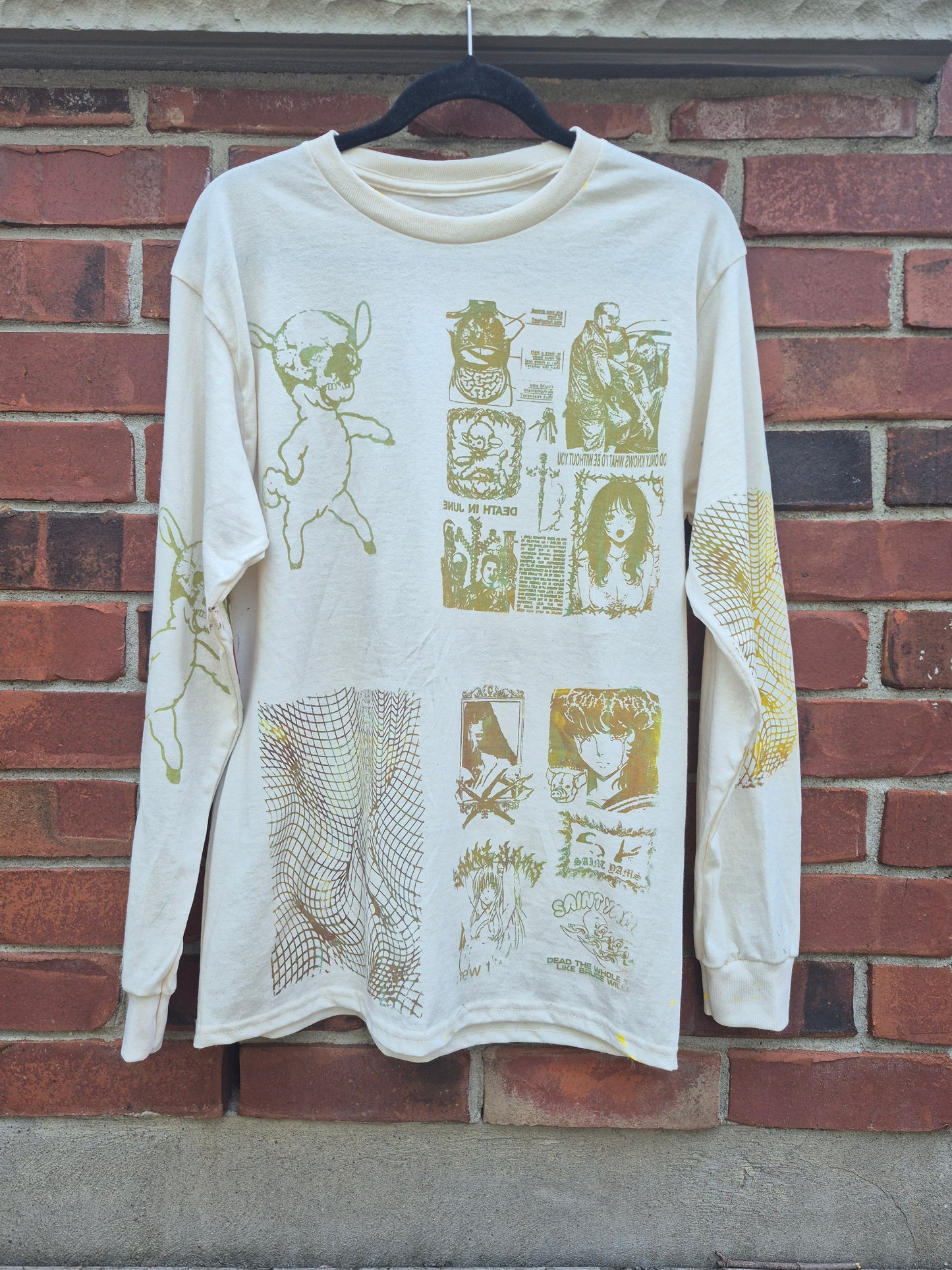 '𝘓𝘦𝘮𝘰𝘯 𝘋𝘳𝘪𝘱' Long Sleeve Shirt