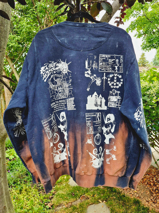 '𝘏𝘦𝘢𝘥𝘢𝘤𝘩𝘦 𝘔𝘢𝘯𝘵𝘳𝘢' Crewneck