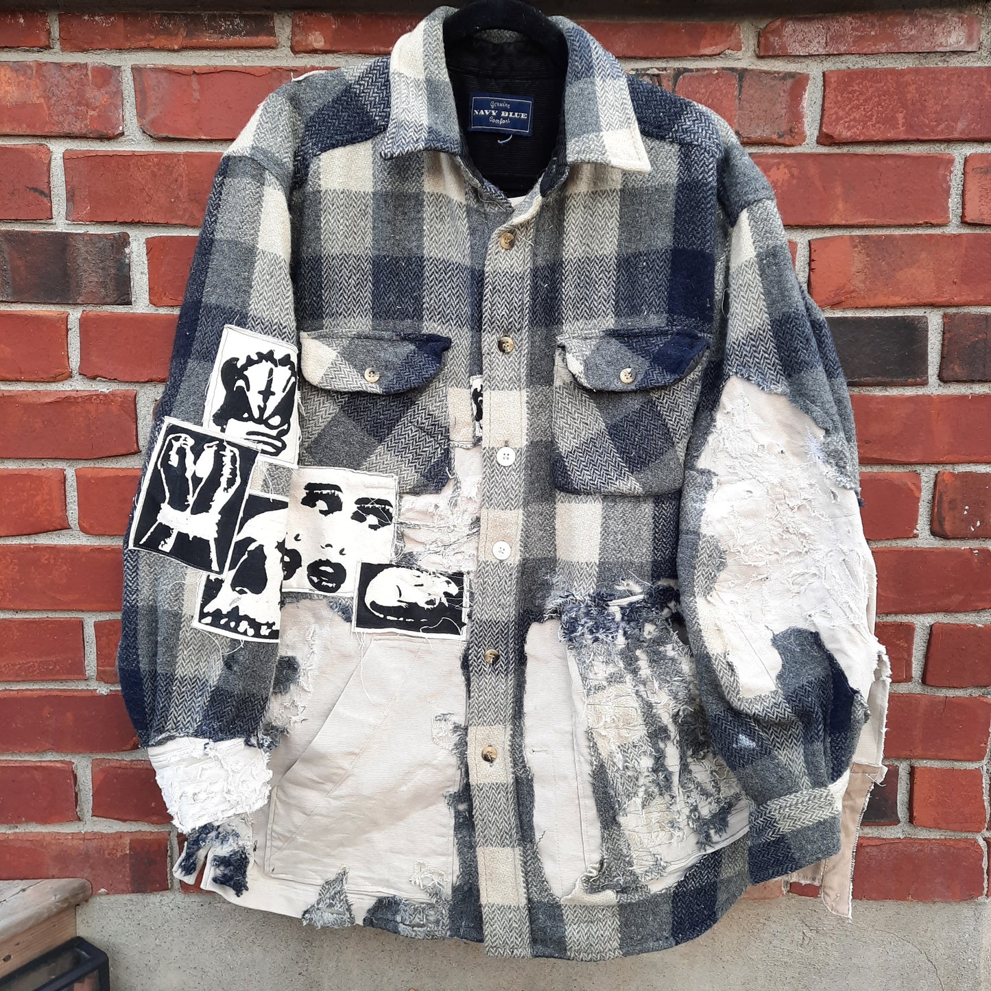 '𝘛𝘪𝘥𝘢𝘭 𝘚𝘵𝘳𝘢𝘪𝘯' Reconstructed Flannel Coat