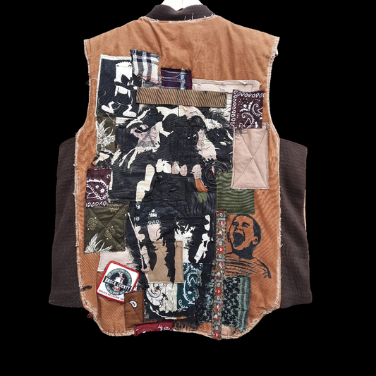 '𝘚𝘢𝘧𝘢𝘳𝘪' Patchwork Graphic Work Vest (1/1)