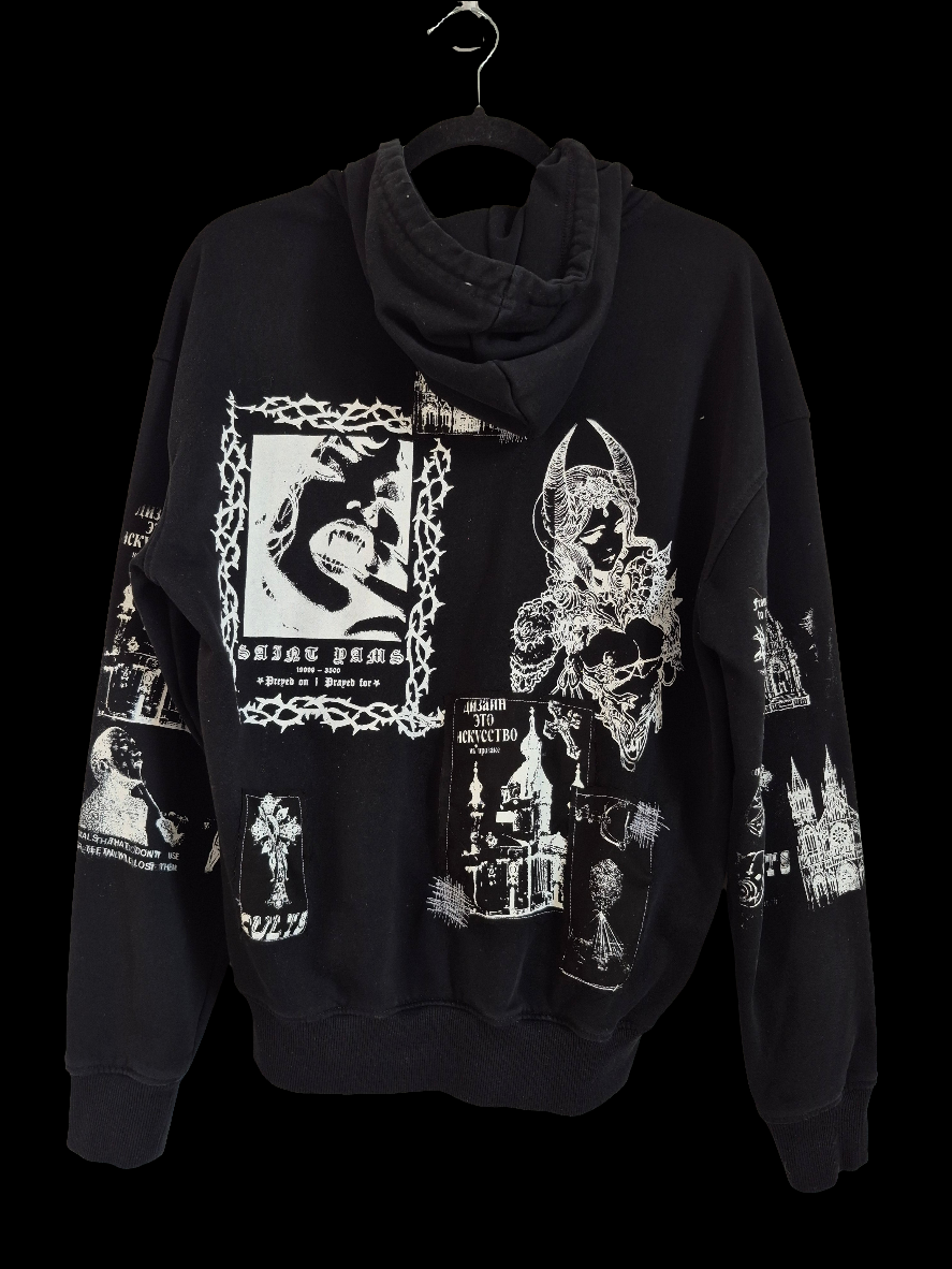 '𝘎𝘰𝘵𝘩𝘪𝘤𝘢 𝘕𝘰𝘪𝘳' Zip-up Hoodie