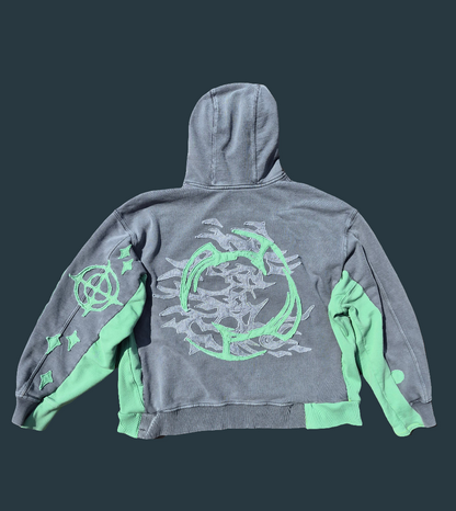 '𝘈𝘭𝘪𝘦𝘯 𝘛𝘳𝘢𝘱 𝘗𝘩𝘰𝘯𝘦' Hoodie