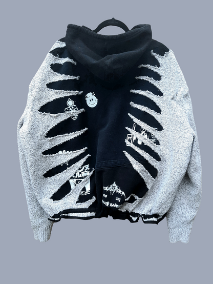 '𝘚𝘵𝘢𝘵𝘪𝘤 𝘎𝘳𝘪𝘱' Hoodie