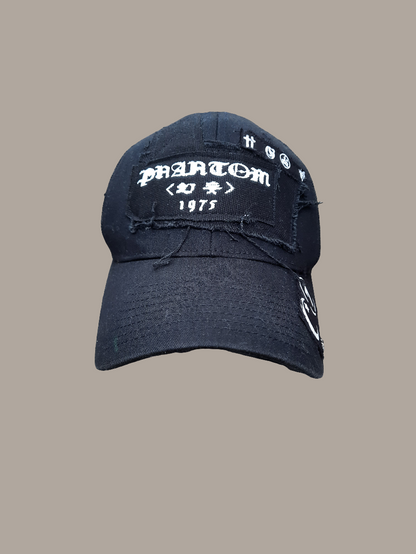 '𝘖𝘶𝘵𝘦𝘳 𝘏𝘢𝘷𝘦𝘯' Trucker Hat