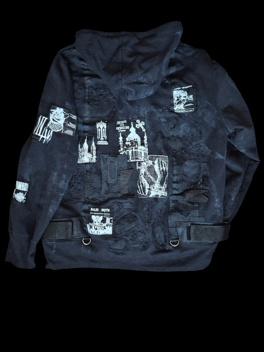 '𝘋𝘢𝘳𝘬𝘴𝘵𝘢𝘳' Hoodie