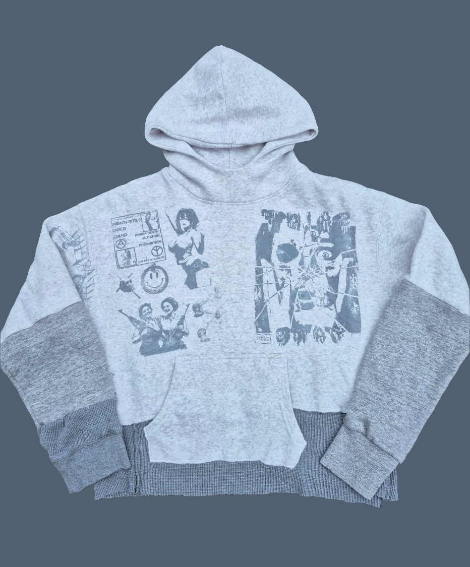 '𝘎𝘭𝘰𝘰𝘮' Cropped Hoodie