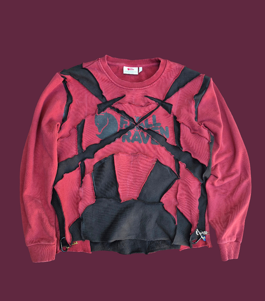 '𝘊𝘪𝘯𝘯𝘢𝘮𝘰𝘯 𝘏𝘦𝘢𝘳𝘵𝘴' Crewneck Sweater