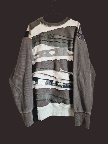 '𝘚𝘱𝘪𝘬𝘦 𝘍𝘪𝘦𝘭𝘥' Crewneck Sweater