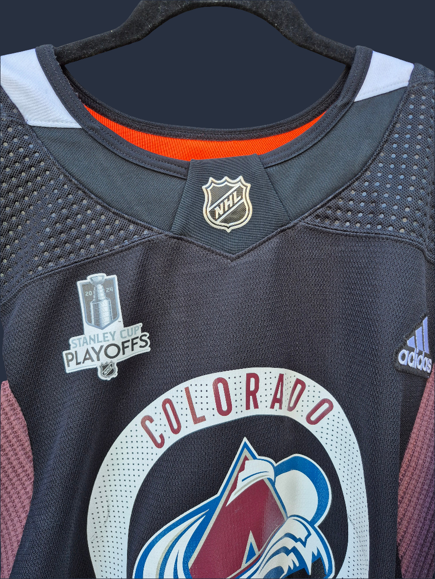'𝘉𝘢𝘭𝘭𝘦𝘳𝘢𝘥𝘰' Knit NHL Jersey