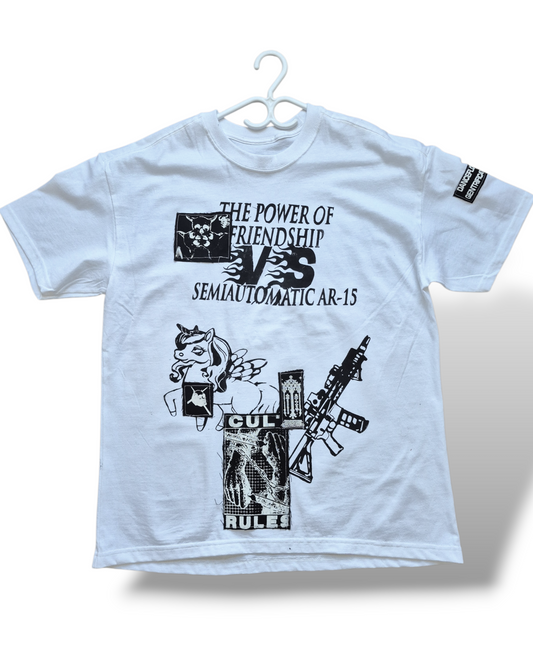 '𝘛𝘩𝘦 𝘗𝘰𝘸𝘦𝘳 𝘰𝘧 𝘍𝘳𝘪𝘦𝘯𝘥𝘴𝘩𝘪𝘱' Tee