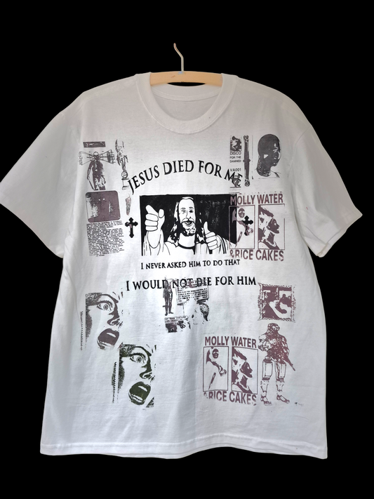 '𝘏𝘦 𝘋𝘦𝘢𝘥 𝘍𝘰𝘳 𝘔𝘦' Tee