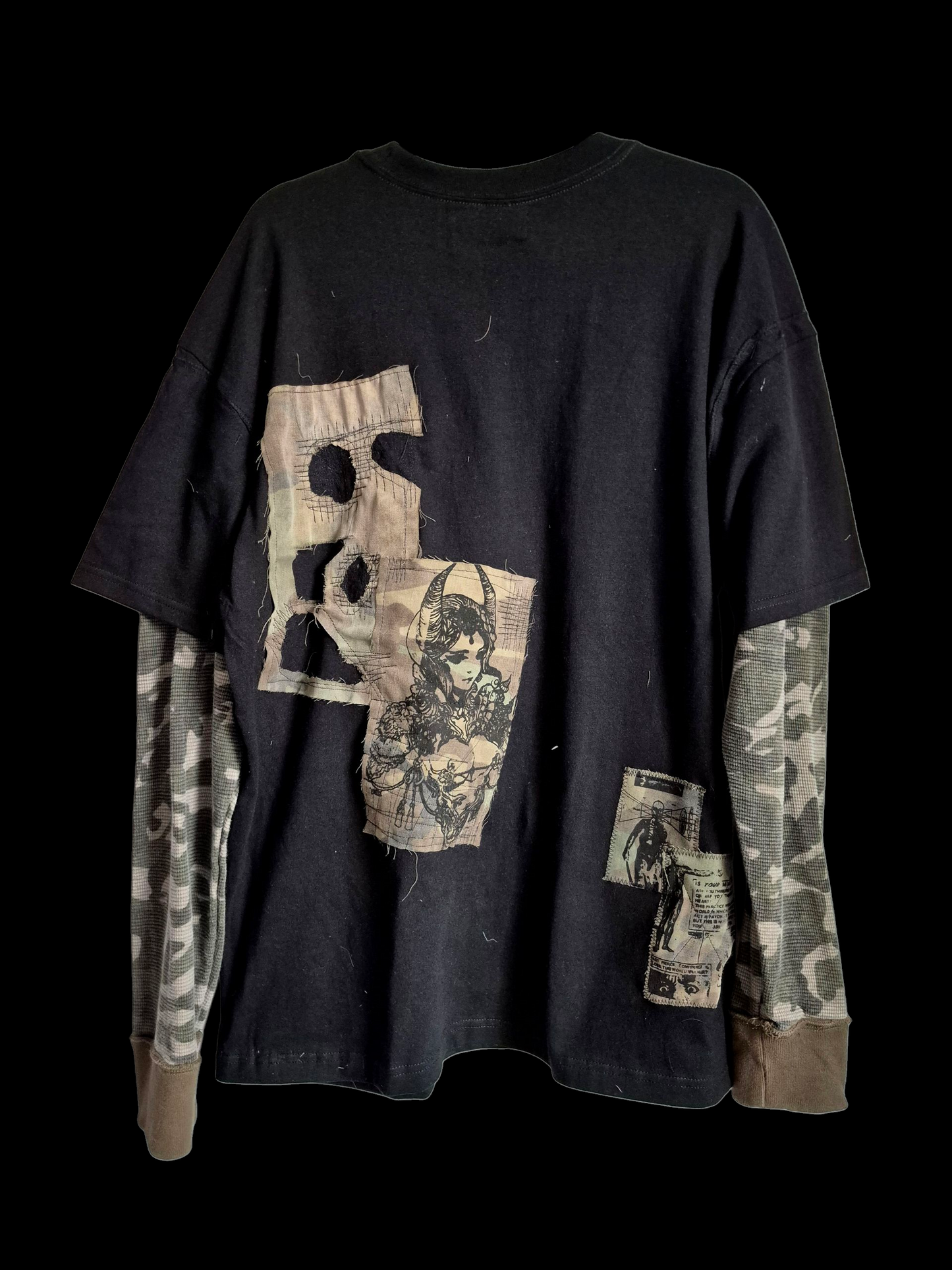 '6𝘵𝘩 𝘙𝘰𝘸' Layered Tee