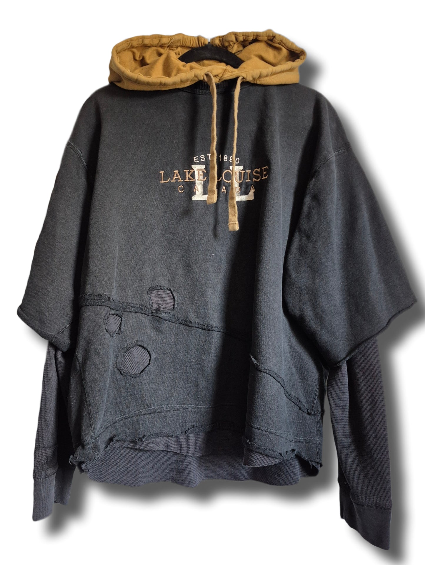 '𝘉𝘰𝘶𝘨𝘪𝘦 𝘋𝘳𝘪𝘧𝘵𝘦𝘳' Hoodie