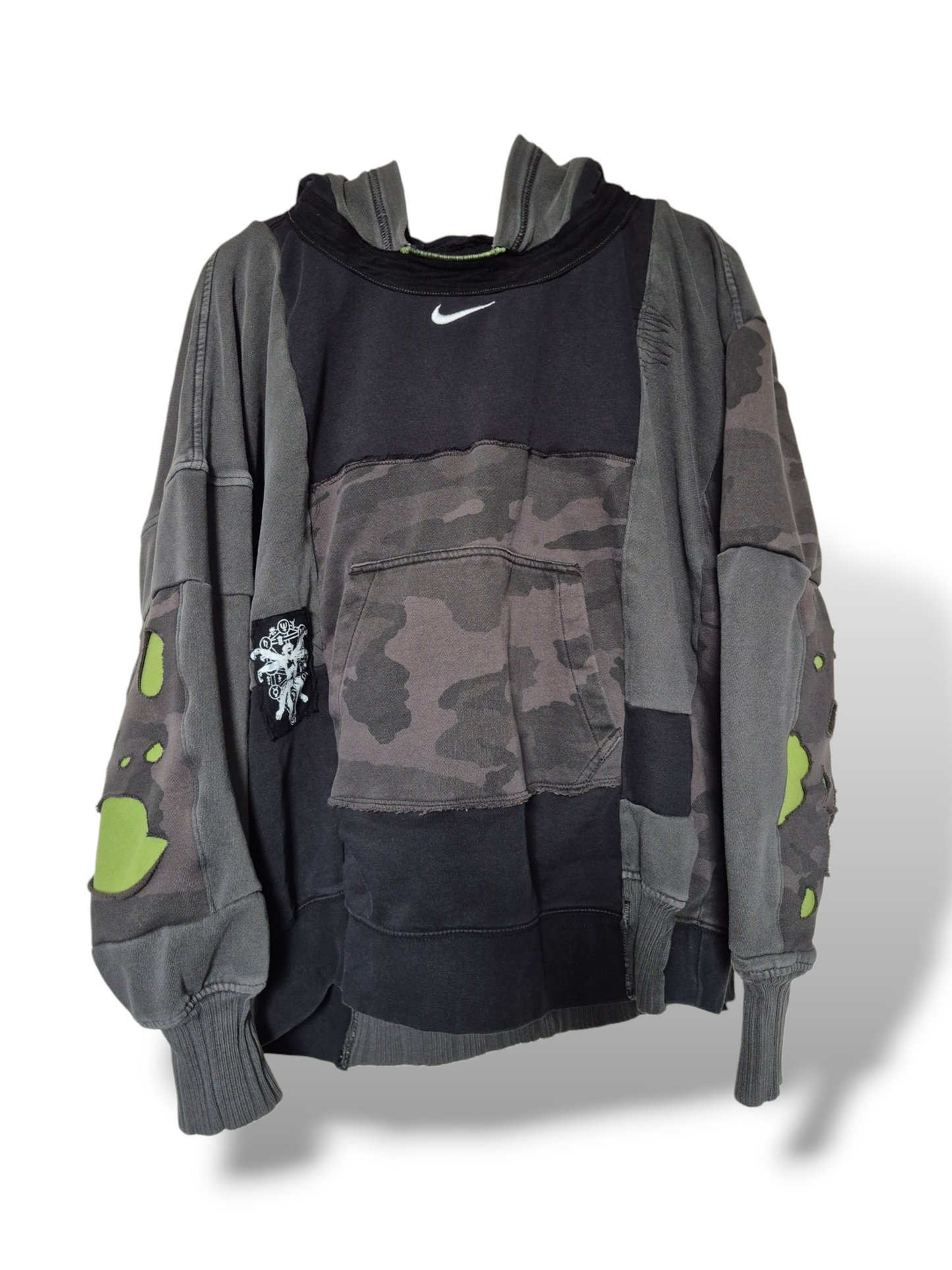 '𝘖𝘱𝘵𝘪𝘮𝘪𝘻𝘦𝘥 𝘊𝘰𝘯𝘧𝘪𝘨𝘶𝘳𝘢𝘵𝘪𝘰𝘯' Hoodie
