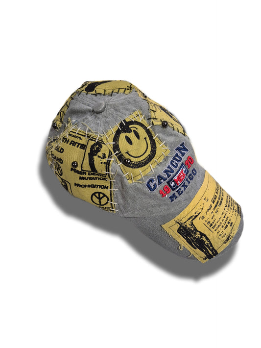 '𝘊𝘩𝘢𝘱𝘦𝘢𝘶 𝘛𝘳𝘢𝘱 𝘏𝘰𝘶𝘴𝘦' Cap
