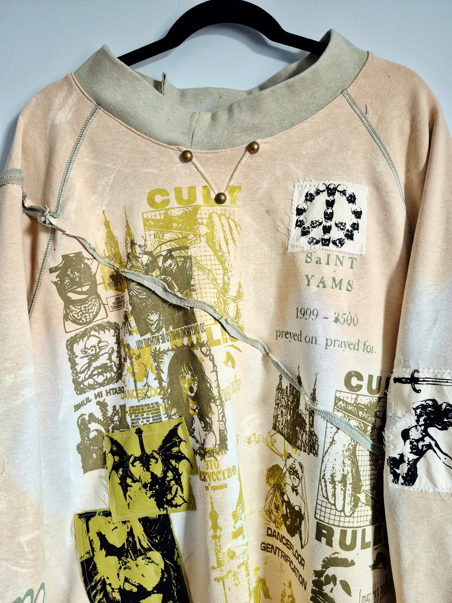 '𝘚𝘦𝘦𝘵𝘩𝘦𝘳' Cropped Sweater
