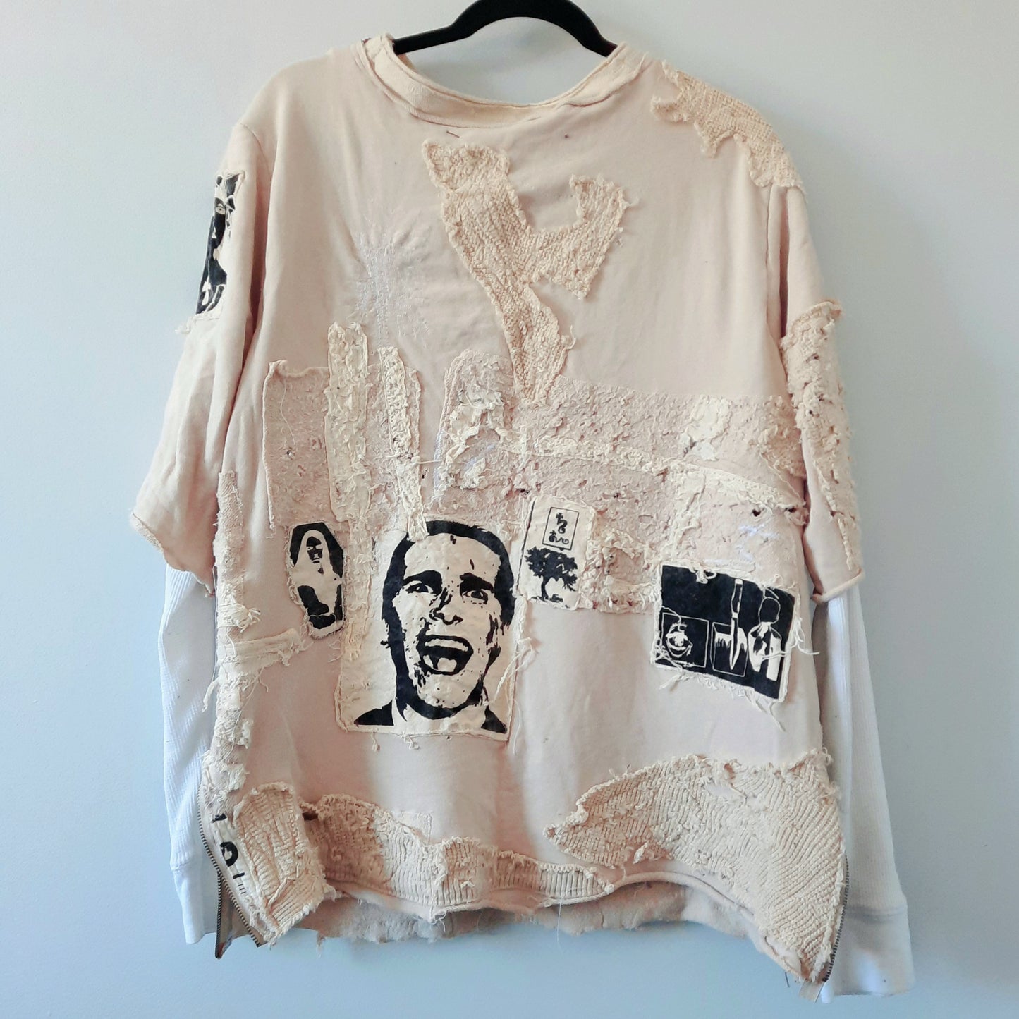 '𝘊𝘺 𝘛𝘸𝘰𝘮𝘣𝘭𝘺' Distressed Beige Sweater with Layered Sleeves