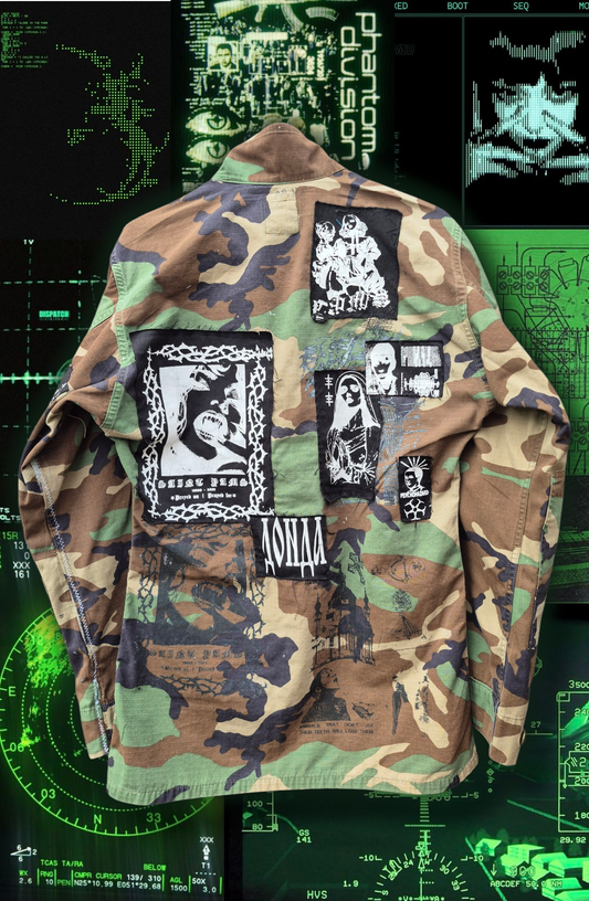 '𝘚𝘰𝘧𝘵𝘭𝘺, 𝘚𝘪𝘭𝘦𝘯𝘵𝘭𝘺' Combat Jacket
