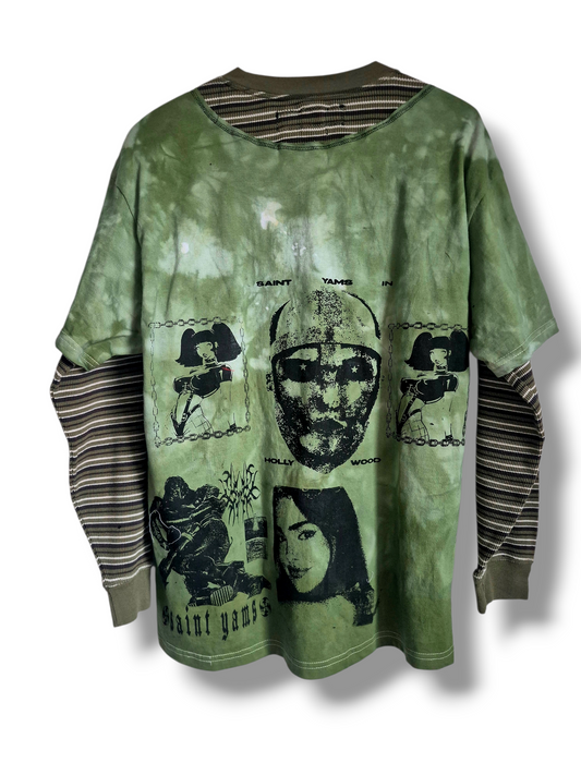 '𝘛𝘩𝘦 𝘎𝘳𝘢𝘴𝘴 𝘐𝘴 𝘗𝘦𝘳𝘧𝘦𝘤𝘵𝘭𝘺 𝘎𝘳𝘦𝘦𝘯 𝘖𝘯 𝘔𝘺 𝘚𝘪𝘥𝘦' Layered Long Sleeve Shirt