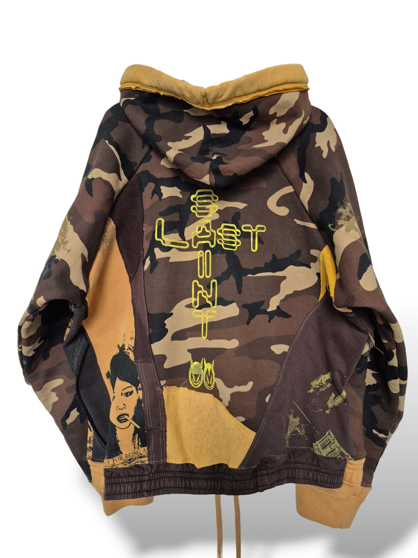 '𝘓𝘢𝘴𝘵 𝘚𝘢𝘪𝘯𝘵' Hoodie