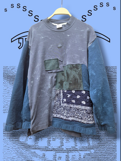 '𝘕𝘢𝘷𝘦𝘭 𝘈𝘱𝘦' Crewneck Sweater