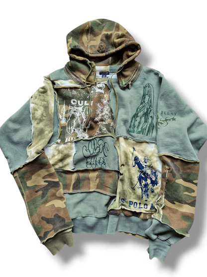 '𝘍𝘪𝘦𝘭𝘥𝘴 𝘰𝘧 𝘊𝘢𝘵𝘩𝘢𝘳𝘴𝘪𝘴' Hoodie