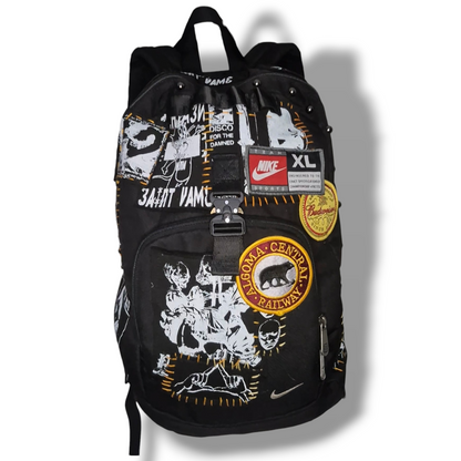 '𝘏𝘢𝘶𝘭𝘦𝘳' Backpack