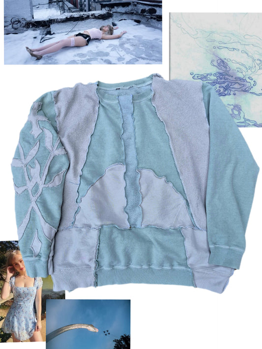 '𝘖𝘳𝘣𝘪𝘵𝘢𝘭 𝘎𝘭𝘢𝘤𝘪𝘦𝘳' Crewneck Sweater