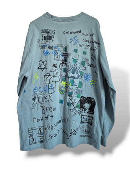 '𝘋𝘢𝘺 𝘋𝘳𝘦𝘢𝘮 𝘋𝘳𝘰𝘱𝘰𝘶𝘵' Long Sleeve Tee