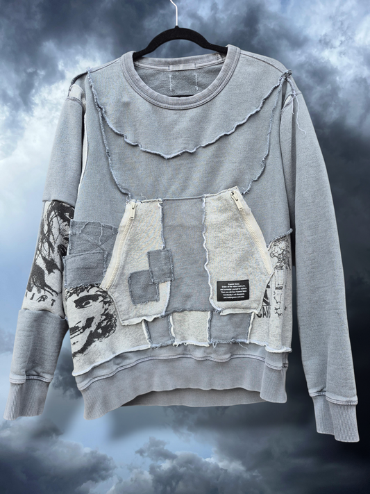 '𝘛𝘩𝘦 𝘚𝘬𝘪𝘦𝘴 𝘰𝘧 𝘉𝘳𝘪𝘴𝘵𝘰𝘭' Crewneck Sweater
