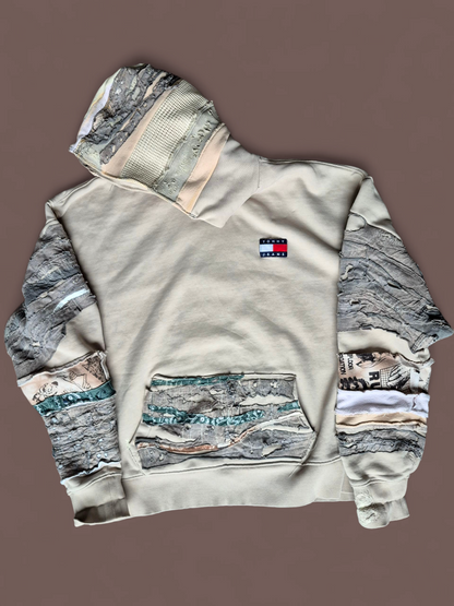 '𝘙𝘶𝘪𝘯𝘴 𝘰𝘧 𝘍𝘪𝘦𝘧𝘥𝘰𝘮' Hoodie