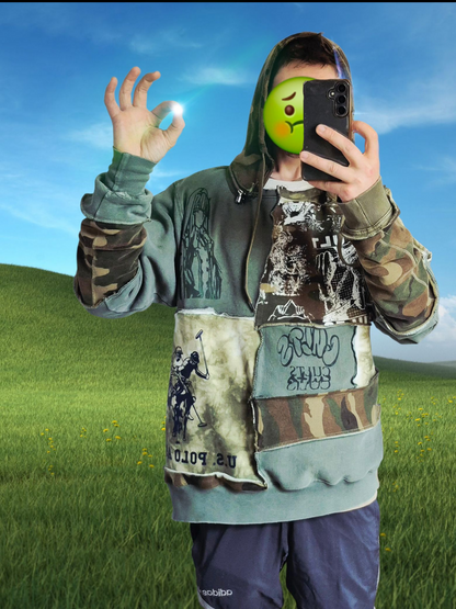 '𝘍𝘪𝘦𝘭𝘥𝘴 𝘰𝘧 𝘊𝘢𝘵𝘩𝘢𝘳𝘴𝘪𝘴' Hoodie