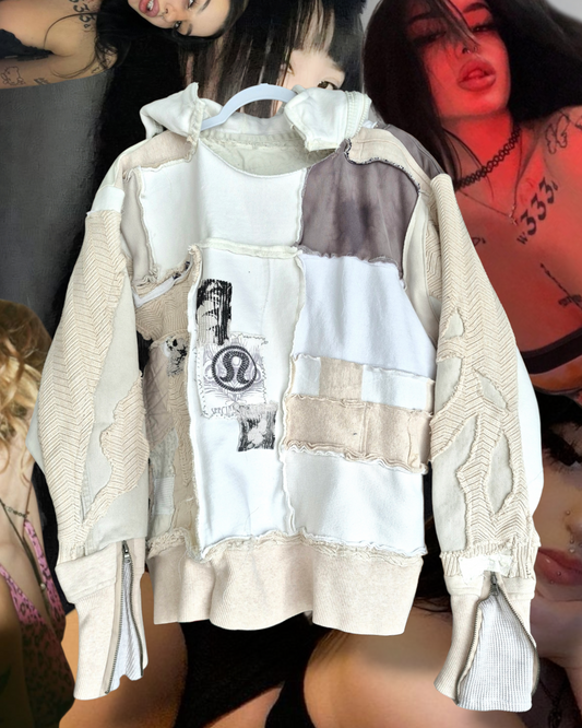 '𝘉𝘪𝘳𝘥𝘴 𝘰𝘧 𝘢 𝘍𝘦𝘢𝘵𝘩𝘦𝘳' Hoodie